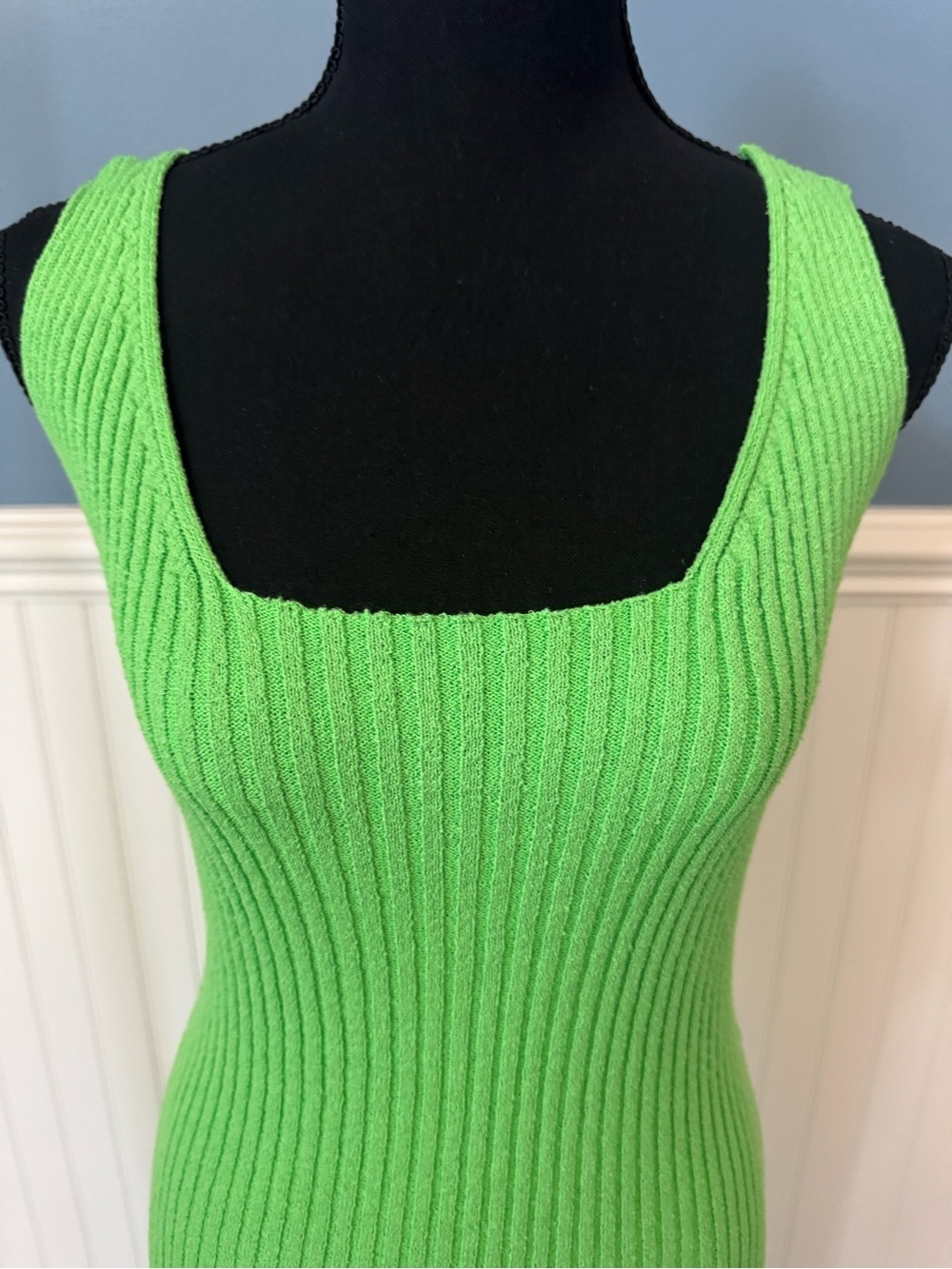 NWT SELF CONTRAST Jada Ribbed Knit Open Back Midi Dress - Acid Lime - Small - Picture 3 of 7